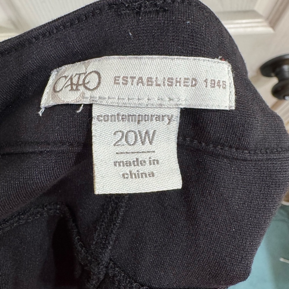 Cato Classic Black Pants - Picture 4 of 4